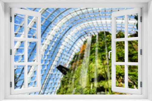 Fototapeta Naklejka Na Ścianę Okno 3D - Cloud forest greenhouse - botanical garden in Marina Bay, Singapore