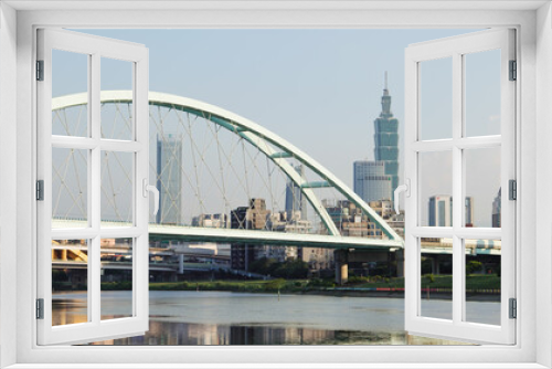 Fototapeta Naklejka Na Ścianę Okno 3D - Macarthur Bridge in Taipei city skyline