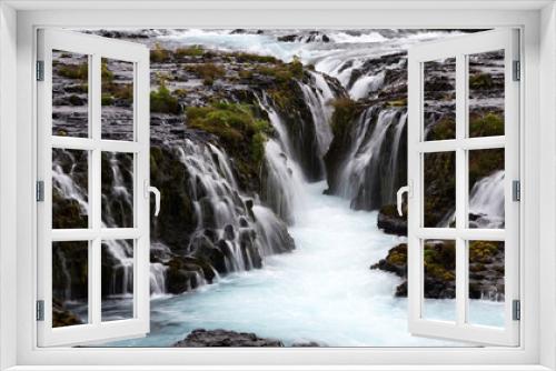 Fototapeta Naklejka Na Ścianę Okno 3D - Brúarfoss waterfall, Iceland.
