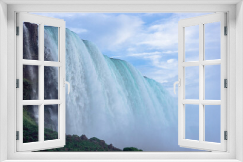 Fototapeta Naklejka Na Ścianę Okno 3D - Skyline of waterfall