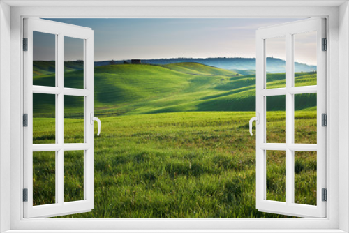 Fototapeta Naklejka Na Ścianę Okno 3D - morning on countryside in Tuscany