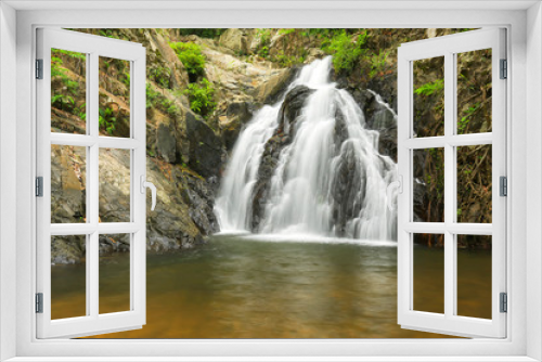 Fototapeta Naklejka Na Ścianę Okno 3D - waterfall in thai national park