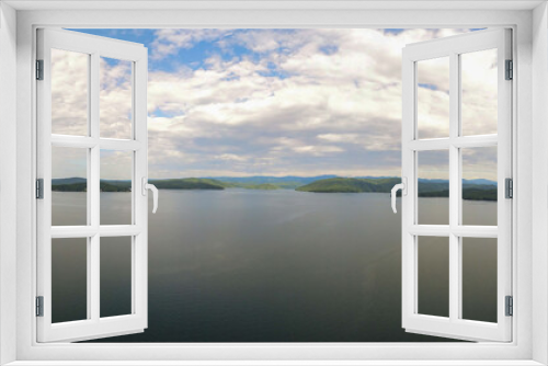 Fototapeta Naklejka Na Ścianę Okno 3D - beautiful scenic views at lake jocassee south carolina