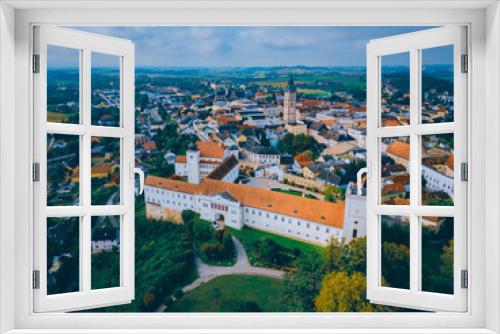 Fototapeta Naklejka Na Ścianę Okno 3D - Enns an der Donau von oben