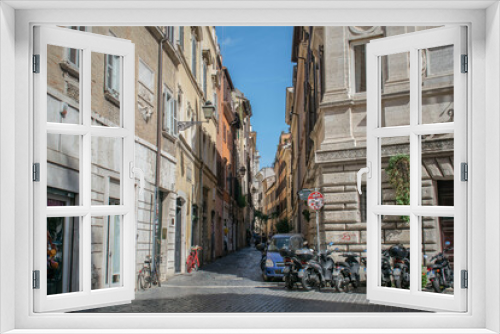 Fototapeta Naklejka Na Ścianę Okno 3D - Rzymskie wąskie uliczki
