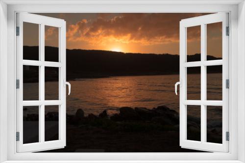 Fototapeta Naklejka Na Ścianę Okno 3D - sunset Arou beach golden hour