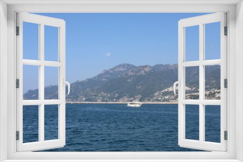 Fototapeta Naklejka Na Ścianę Okno 3D - view of the city of country. view of the sea and mountains