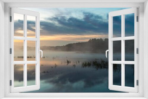 Fototapeta Naklejka Na Ścianę Okno 3D - Jezioro o świcie