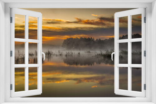 Fototapeta Naklejka Na Ścianę Okno 3D - Wschód słońca nad jeziorem