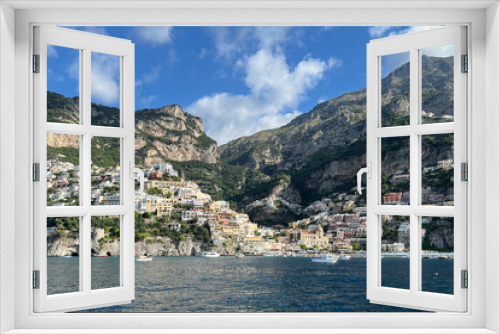 Fototapeta Naklejka Na Ścianę Okno 3D - View of Positano from sea side