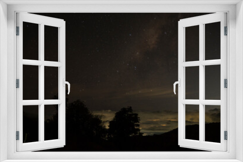Fototapeta Naklejka Na Ścianę Okno 3D - cielo nocturno en las montañas