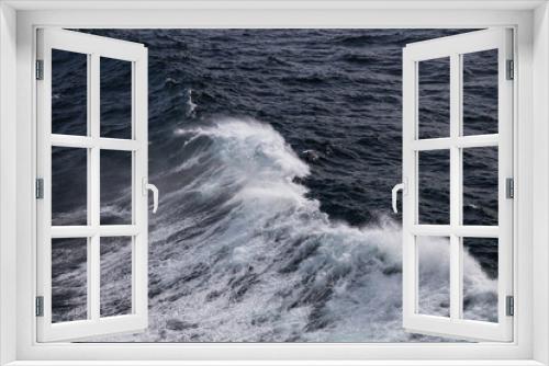 Fototapeta Naklejka Na Ścianę Okno 3D - Waves in the ocean from a ship 
