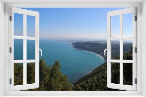 Fototapeta Naklejka Na Ścianę Okno 3D - La costa dall'alto