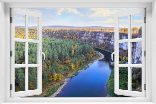 Fototapeta Naklejka Na Ścianę Okno 3D - High rocky river bank in autumn forest