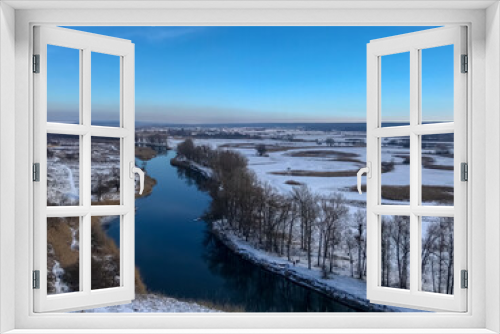 Fototapeta Naklejka Na Ścianę Okno 3D - frozen river in winter