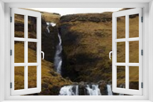 Fototapeta Naklejka Na Ścianę Okno 3D - Waterfall in Iceland no people