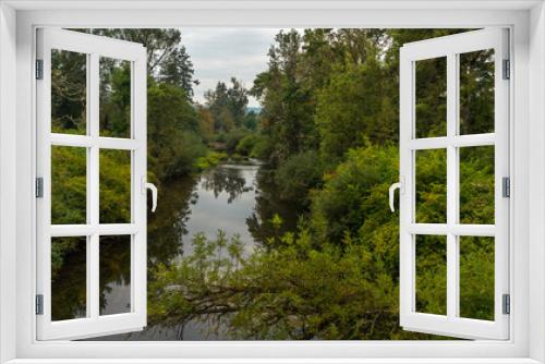 Fototapeta Naklejka Na Ścianę Okno 3D - Mosby Creek Covered Bridge in Cottage Grove, Oregon, United States	