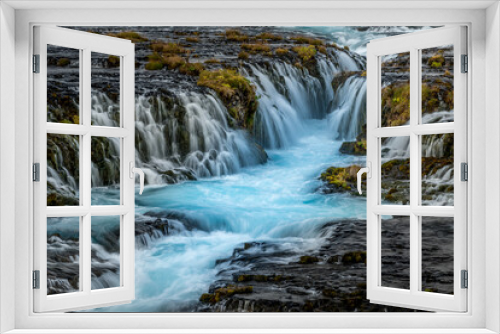 Fototapeta Naklejka Na Ścianę Okno 3D - Bruarfoss - Islands blauer Wasserfall