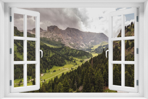 Fototapeta Naklejka Na Ścianę Okno 3D - Landscape of Italian Dolomites in summer with green meadows