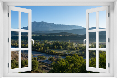 Fototapeta Naklejka Na Ścianę Okno 3D - magnificent view of Spanish Pyrenees mountains