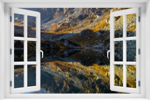 Fototapeta Naklejka Na Ścianę Okno 3D - Sua Maestà il Monviso: i laghi, le vette e le valli di questa meravigliosa montagna delle Alpi Cozie