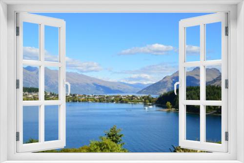 Fototapeta Naklejka Na Ścianę Okno 3D - view on lake Wakatipu in Queenstown, New Zealand
