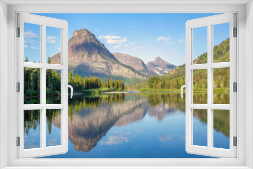 Fototapeta Naklejka Na Ścianę Okno 3D - Pray Lake in Glacier Nation al Park 
