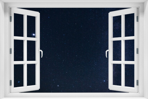 Fototapeta Naklejka Na Ścianę Okno 3D - オリオン座流星群を待つ秋の夜空の星