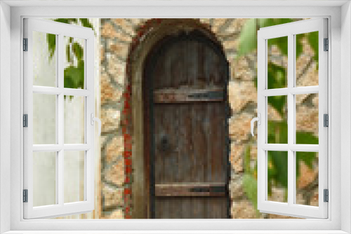 Fototapeta Naklejka Na Ścianę Okno 3D - The old door