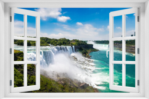 Fototapeta Naklejka Na Ścianę Okno 3D - American falls at Niagara falls