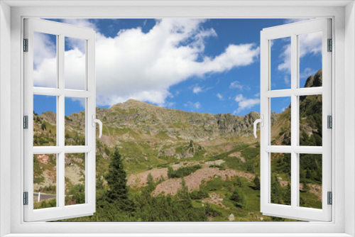 Fototapeta Naklejka Na Ścianę Okno 3D - Panorama of the mountains of Northern Italy in the summer