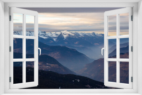 Fototapeta Naklejka Na Ścianę Okno 3D - The Alps. Mountain range in the evening