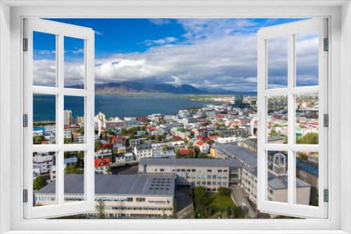 Fototapeta Naklejka Na Ścianę Okno 3D - City view of Reykjavik, Iceland