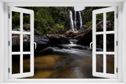 Fototapeta Naklejka Na Ścianę Okno 3D - Aiuruoca, Minas Gerais, Brasil: Cachoeira dos Garcias no Parque Estadual da Serra do Papagaio na Montanha da Mantiqueira