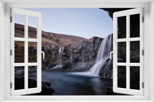 Fototapeta Naklejka Na Ścianę Okno 3D - Long exposure of the Skutafoss Waterfall in Iceland.