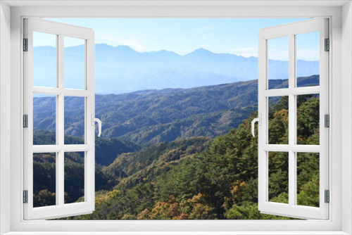 Fototapeta Naklejka Na Ścianę Okno 3D - 山梨県の昇仙峡の仏像の紅葉風景