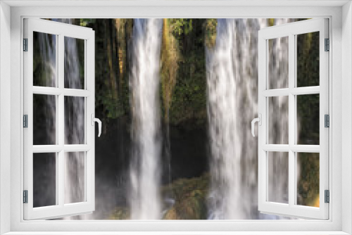 Fototapeta Naklejka Na Ścianę Okno 3D - Waterfall in Antalya