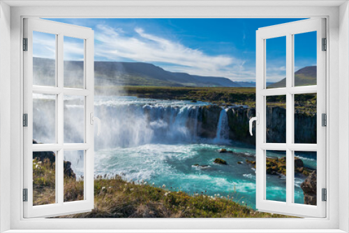 Fototapeta Naklejka Na Ścianę Okno 3D - The waterfall