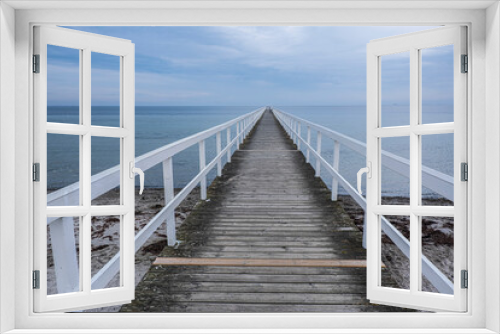 Fototapeta Naklejka Na Ścianę Okno 3D - white wooden pier on the sea