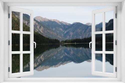 Fototapeta Naklejka Na Ścianę Okno 3D - Bergspiegelung am See