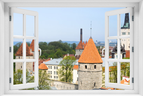 Fototapeta Naklejka Na Ścianę Okno 3D - City of Tallinn