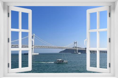 Fototapeta Naklejka Na Ścianę Okno 3D - bridge on the sea