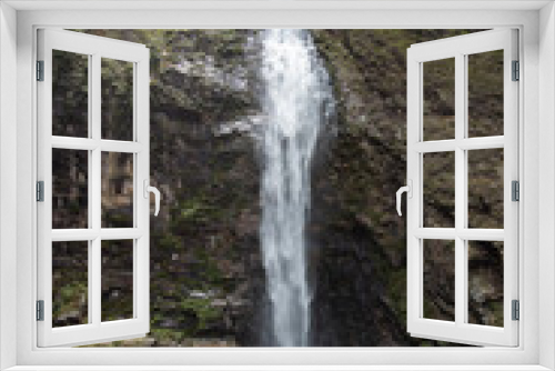 Fototapeta Naklejka Na Ścianę Okno 3D - Cachoeira Casca D'anta de perto