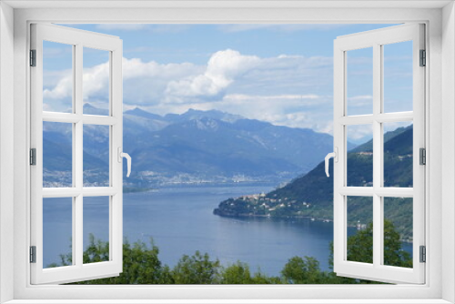 Fototapeta Naklejka Na Ścianę Okno 3D - Lago Maggiore