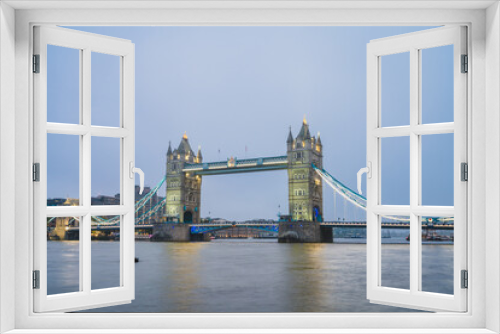 Fototapeta Naklejka Na Ścianę Okno 3D - Tower Bridge in London. England 