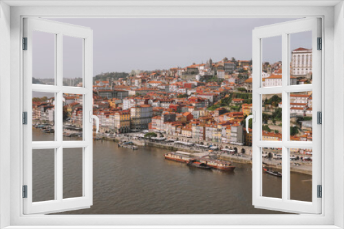 Fototapeta Naklejka Na Ścianę Okno 3D - City Porto view. The old building of city Porto, Portugal