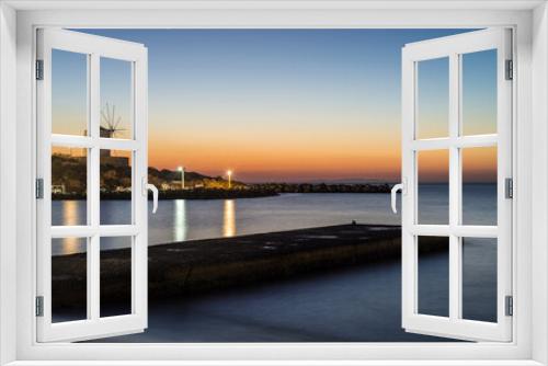 Fototapeta Naklejka Na Ścianę Okno 3D - Sunset in Paros island beach in Greece.