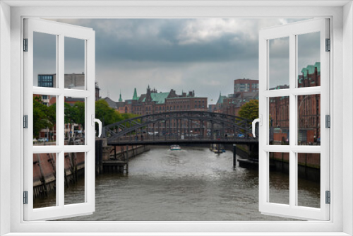 Fototapeta Naklejka Na Ścianę Okno 3D - Port in Hamburg