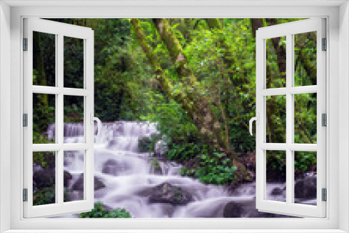 Fototapeta Naklejka Na Ścianę Okno 3D - Waterfall in the asian forest 