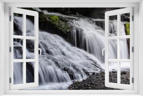 Fototapeta Naklejka Na Ścianę Okno 3D - energetic waterfall
